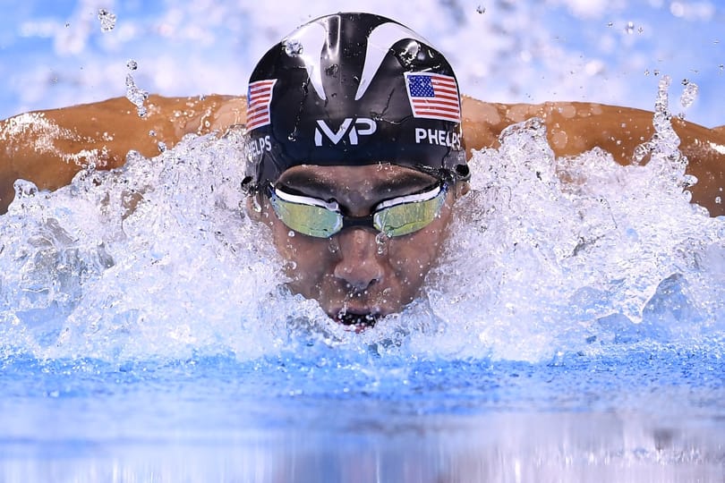 Lochte szerint Phelps csak blöfföl a visszavonulással
