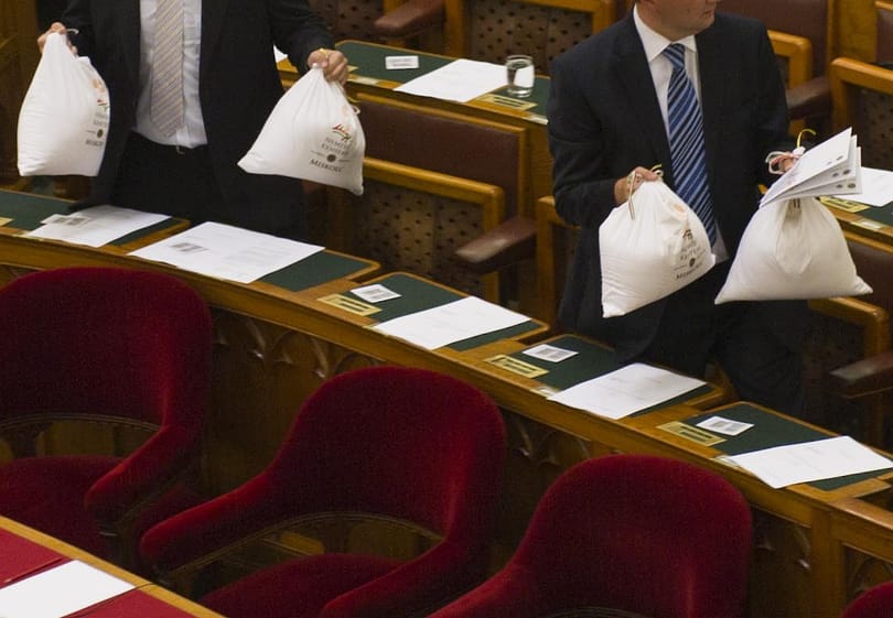 Nulla forinttal futhatnak neki a pártok a 2014-es kampánynak