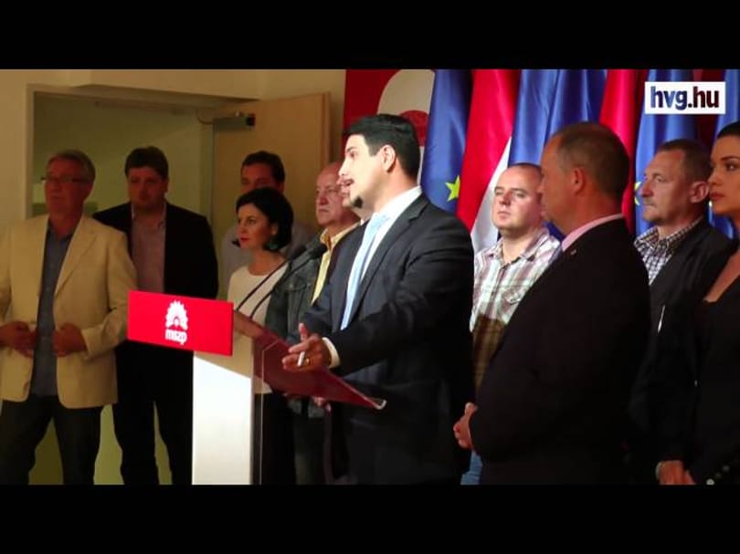 Videó: Így mondott le Mesterházy