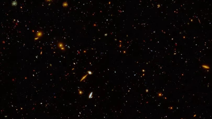 Megnézte a 11 milliárd éves múltat a Hubble, lefotózott 140 ezer galaxist