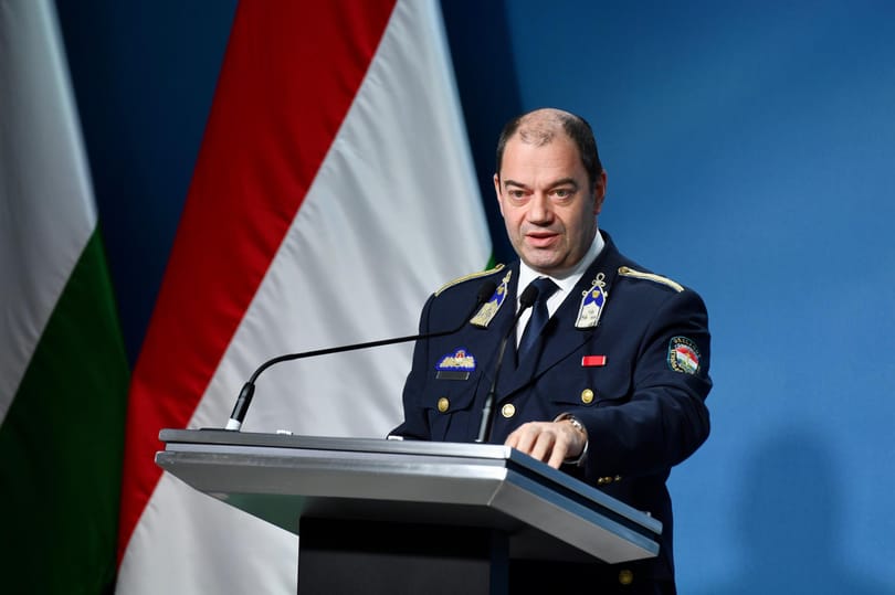 Koronavírus: négy magyart már karanténba küldtek a határról