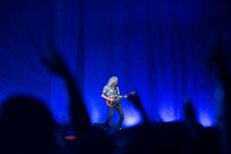 Sztrókot kapott a Queen gitárosa, Sir Brian May