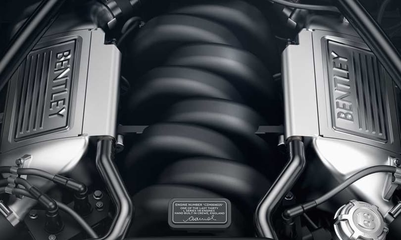 6 évtized után búcsúzik a Bentley legendás 6,75 literes V8-as motorja
