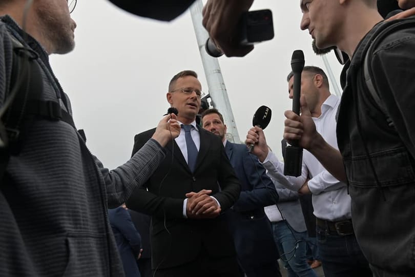 Szijjártó a Semjén-érvelést vette elő a luxusjachtos magyarázkodása közben