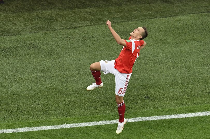 A nap, amikor először éreztük, hogy a bíró tudja, ki a házigazda