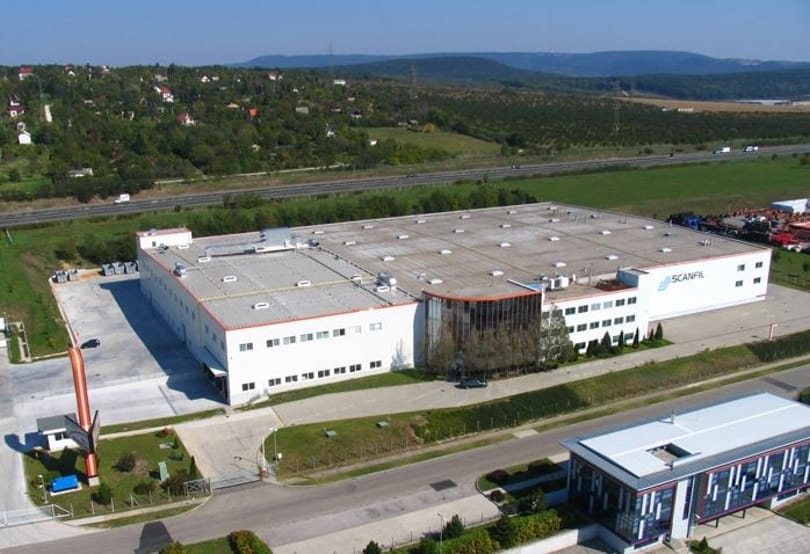 Nem mehet túl rosszul a Reálnak, ha ekkora csarnokot tudott venni