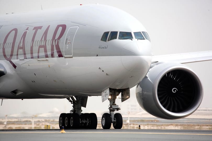 Már a leszállásnál tartott a Boeing 777-es, amikor feltűnt előtte egy ballon