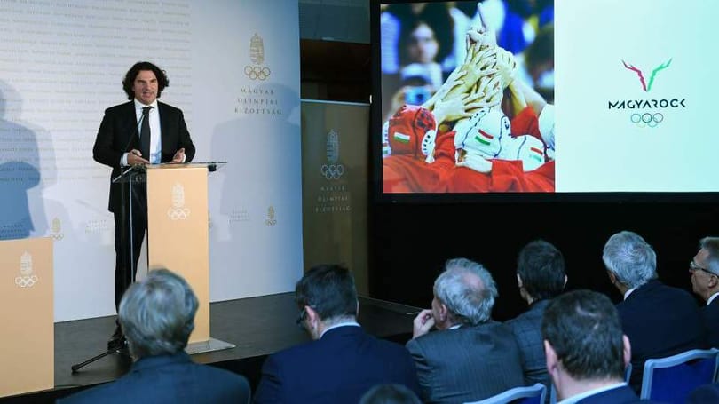 Olvasóinknak az olimpiai csapat arculatáról is Mészáros Lőrinc jut az eszébe