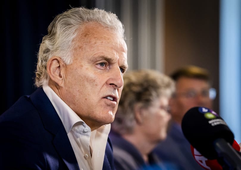 Belehalt sérüléseibe az Amszterdamban meglőtt holland újságíró