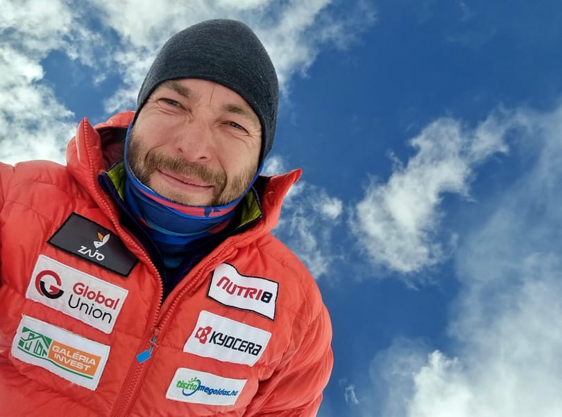 Továbbra sincs hír a Mount Everest megmászására indult Suhajda Szilárdról