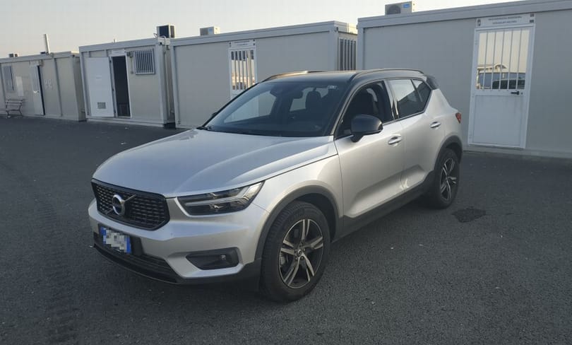 Vadonatúj volt a Volvo, ami a magyar határon akadt fenn