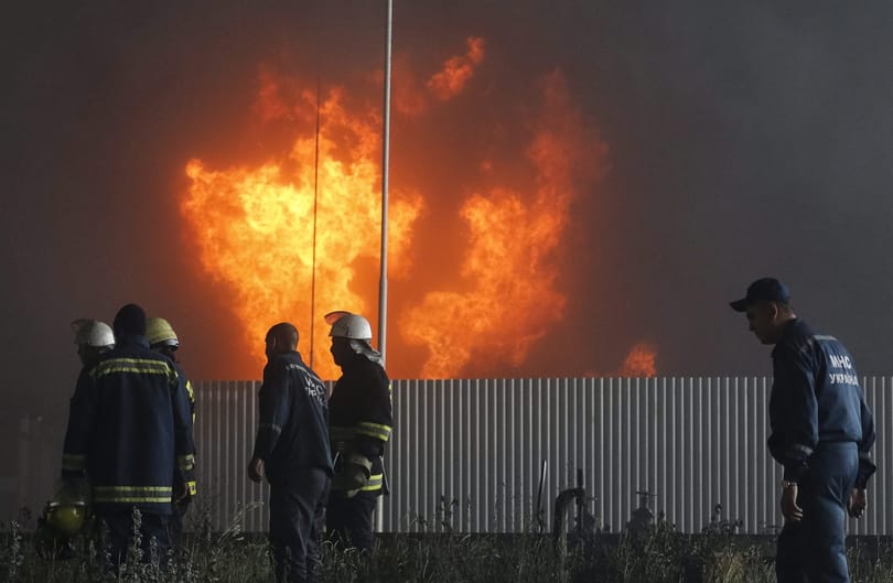 Megegyeztek az olajtermelők, nőhet a benzin ára
