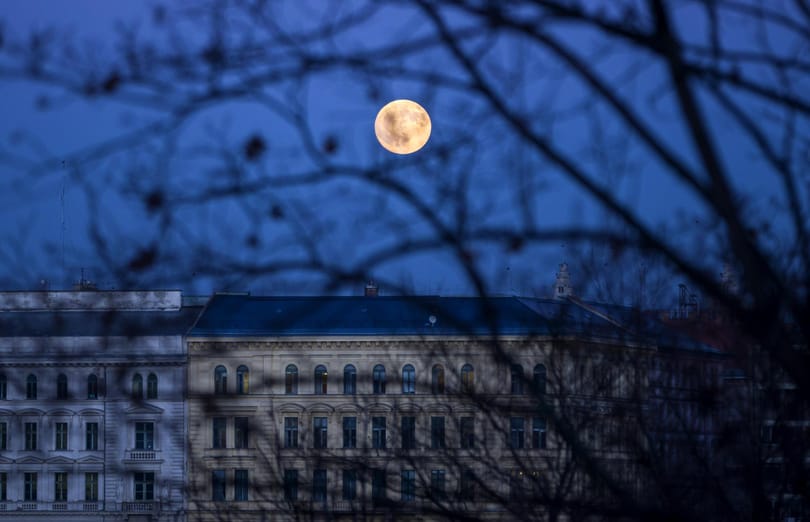 Az évtized utolsó teliholdját láthatja ma