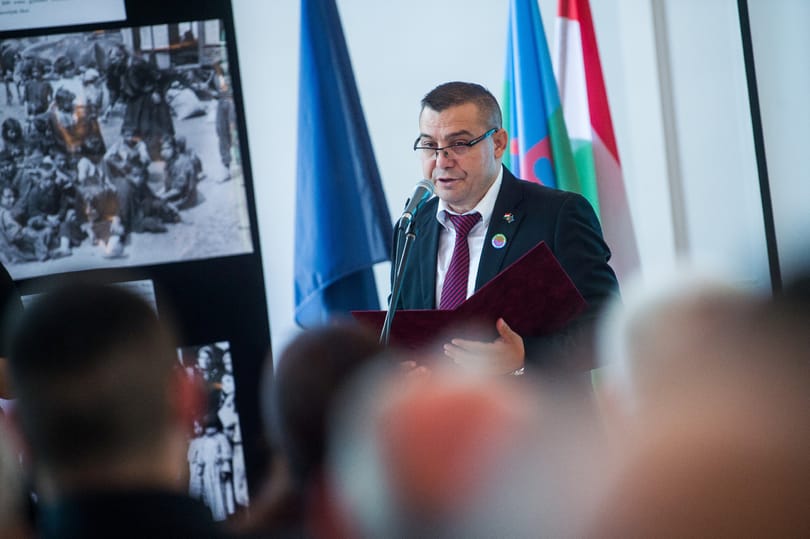 „Kérem vissza az ügyészségtől a kék iratrendező táskámat, amiben a 18 millió volt”