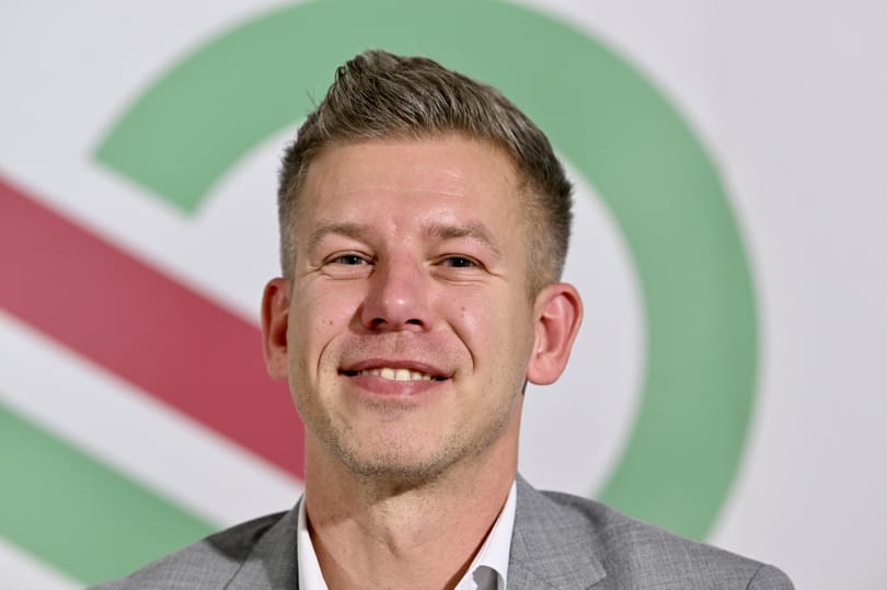 A kormánymédia tripla öngóllal támadja a 