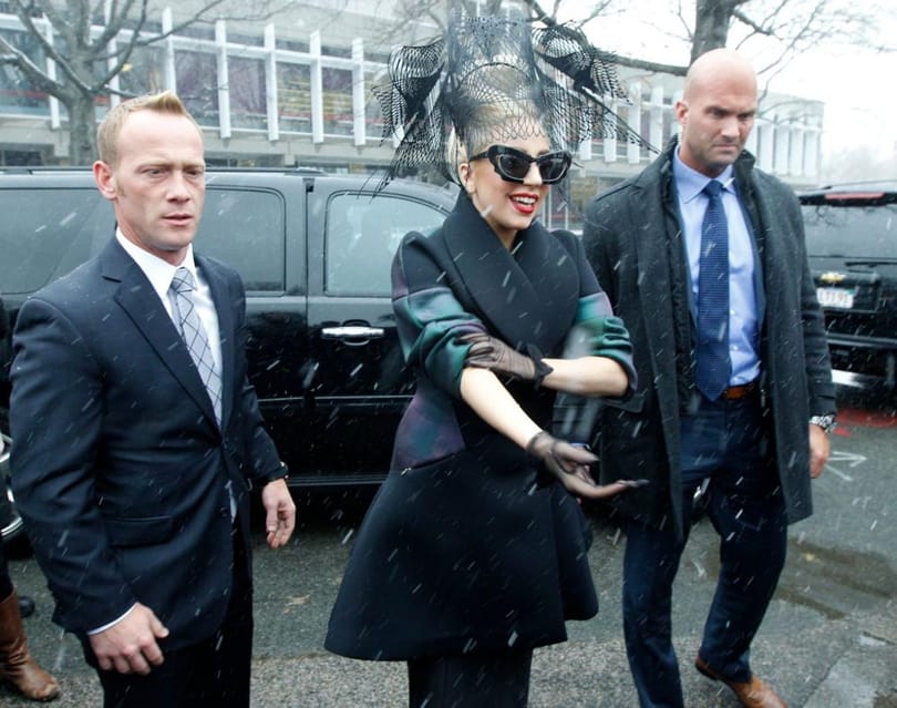 Fiatalokon segít a jótékony Lady Gaga