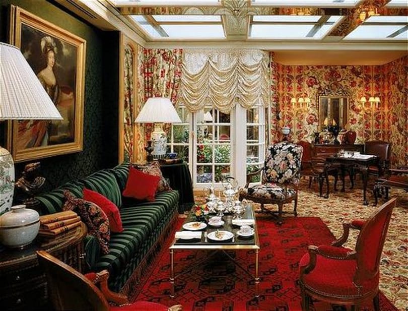 Ilyen egy családi luxushotel Párizsban