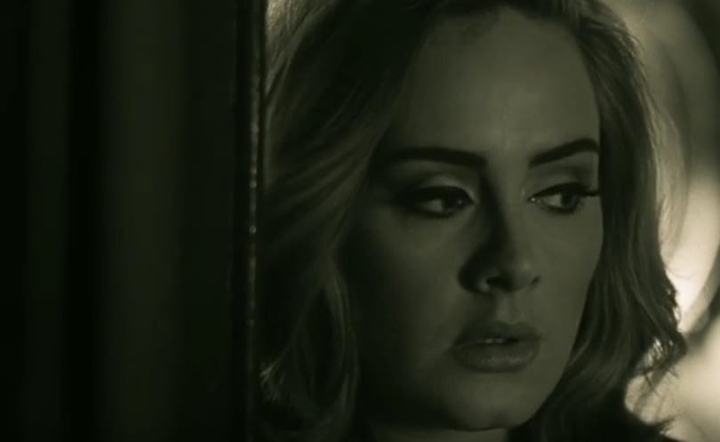 Ízléstelenre sikerült Adele titanicos szülinapi bulija