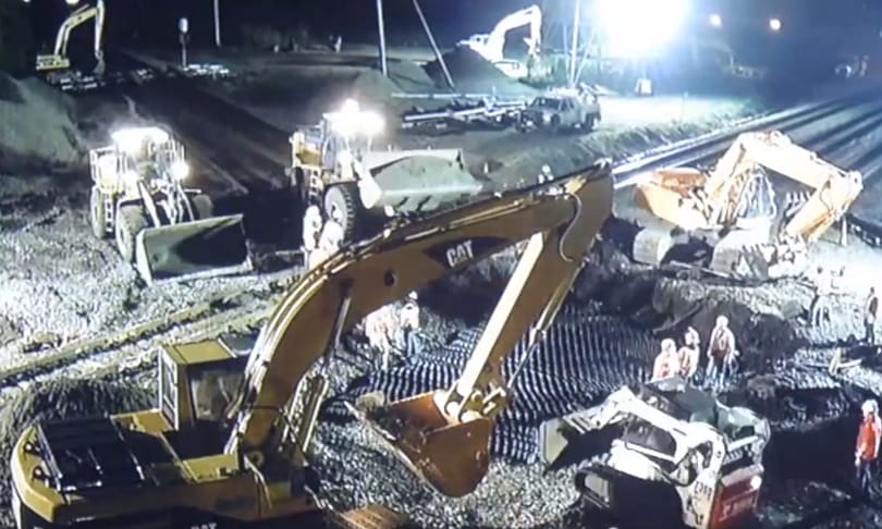 A nap videója: ennyire gyorsan is lehet dolgozni egy kereszteződés felújításán