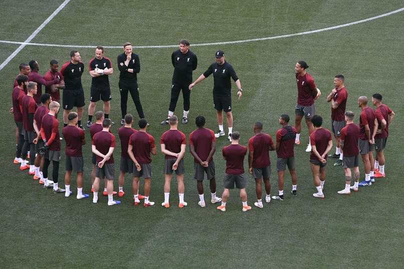 Megsérült a Liverpool csatára, az idén már nem léphet pályára