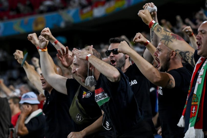 Volt, aki jegy nélkül is elindult az esti Montenegró-Magyarország meccsre