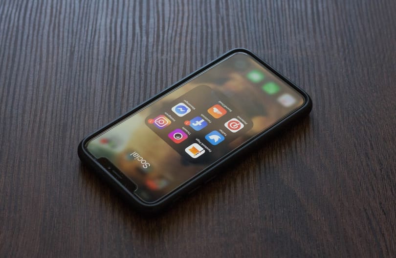 Több népszerű alkalmazás sem működik az iPhone-okon a Facebook miatt