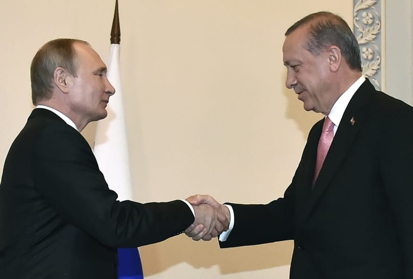 Putyin-Erdogan: Egymás ellenségeit támogatják, mégis egyetértenek