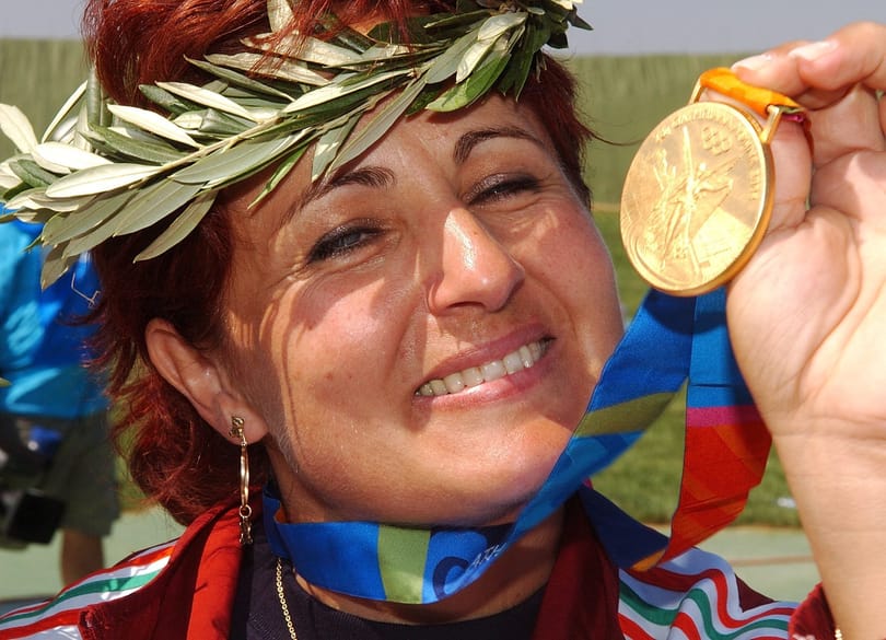 Elhunyt Igaly Diána olimpiai bajnok sportlövő