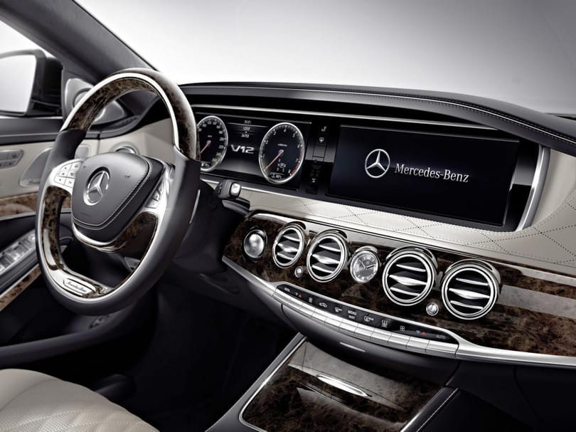 Vadiúj luxusbálnák a parton: páncél Audi, über Merci és arcpirító Bentley
