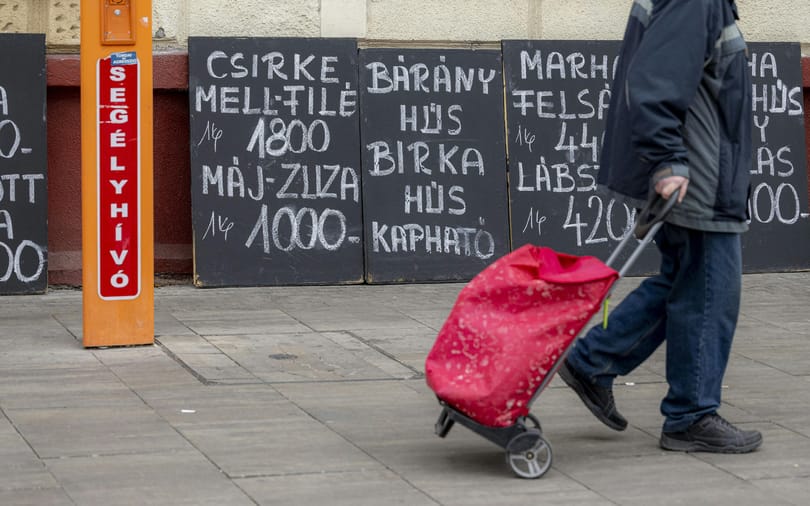 Nyugdíjguru: Eseti juttatásokkal már nem lehet a nyugdíjasok helyzetét érdemben segíteni
