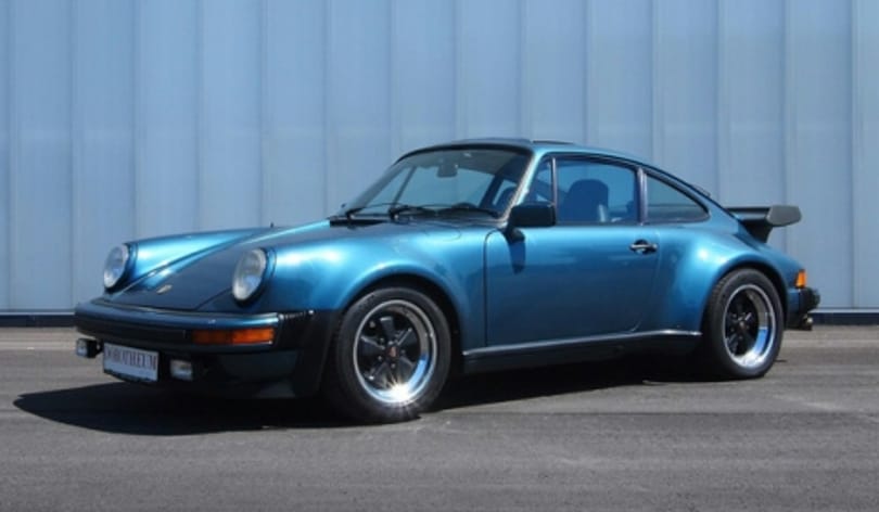 Elkelt Bill Gates gyönyörű 1979-es Porschéja, húszmilliót adtak érte