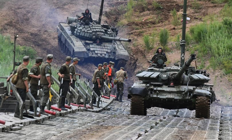 Tankokat és harci járműveket küld Csehország Ukrajnába