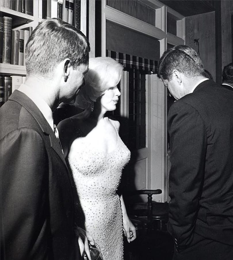 Kiderült a titok: miért lihegett Marilyn Monroe az elnöki partin?