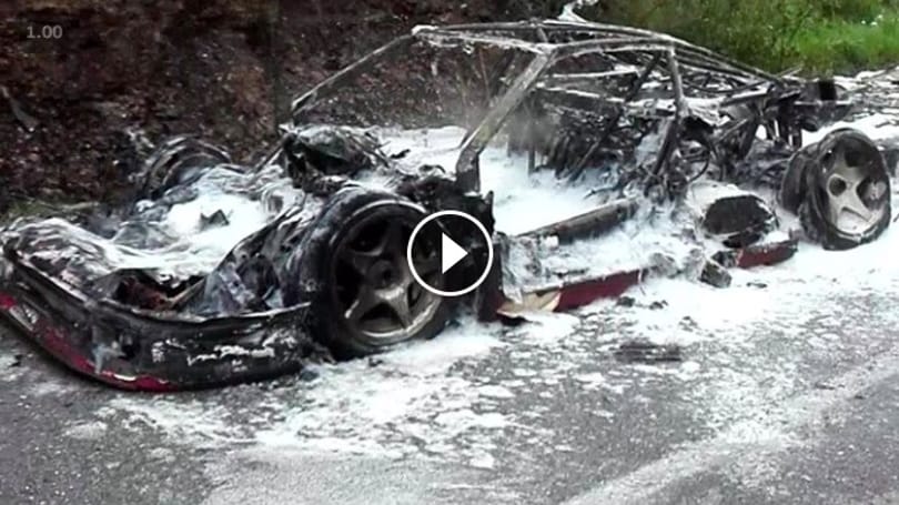 Pótolhatatlan Ferrari égett le Olaszországban
