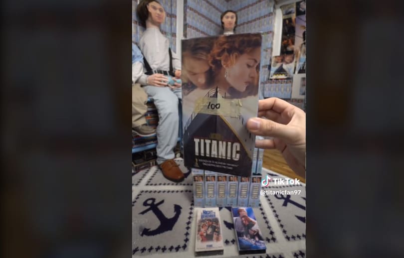 Egy floridai Titanic-rajongó annyira túltolta az odaadást, hogy már 1560 példánya van a film VHS változatából