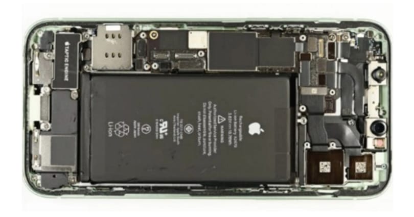 Mennyiért vesz meg egy iPhone-t az Apple?