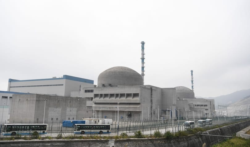 Szivároghat egy kínai atomerőmű, egyesek sugárveszélyt emlegetnek