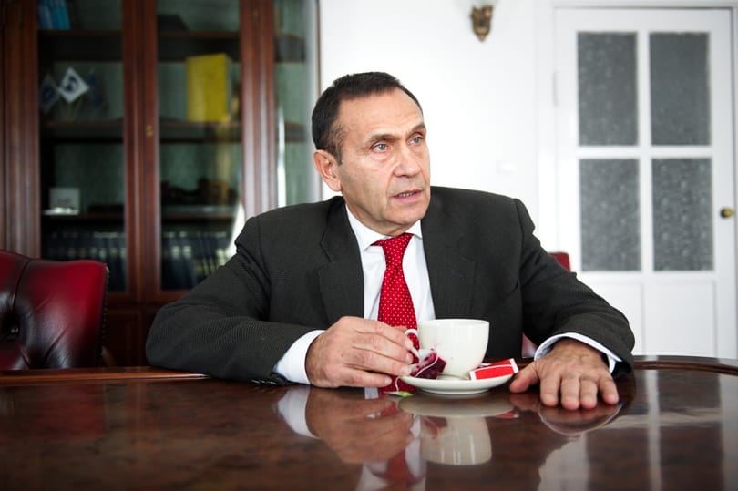 Őrizetben a férfi, aki Gyárfás Tamást próbálta zsarolni a Fenyő-gyilkossággal