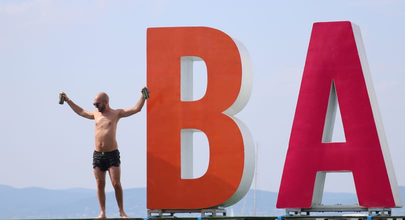 Mi történik a Balatonnál a mobilinternettel?
