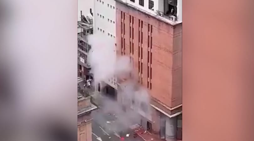 Bizonyítékok robbantak fel egy kolumbiai kormányzati negyedben - videó