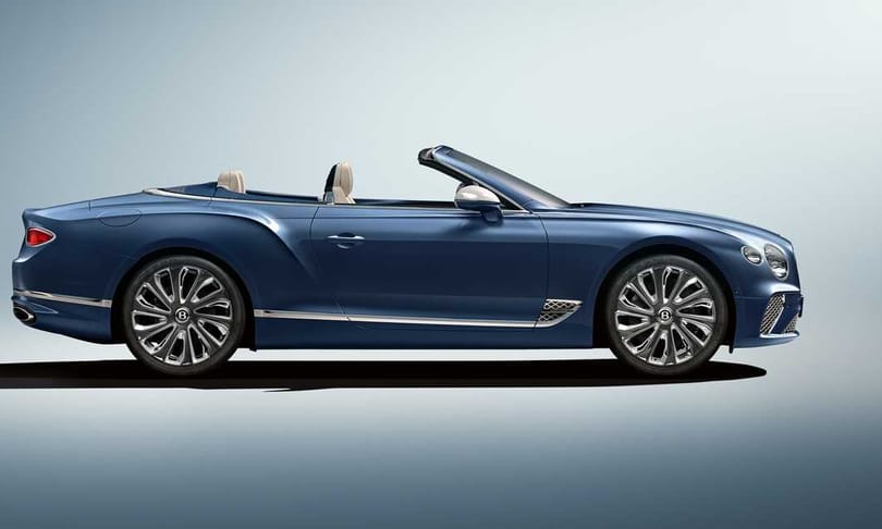 Luxus kimaxolva: íme a legújabb kabrió Bentley, ami Genfben debütált volna