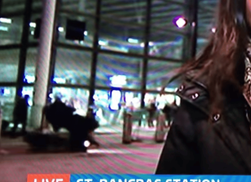 Élő adásban gázoltak el egy gyalogost - videó