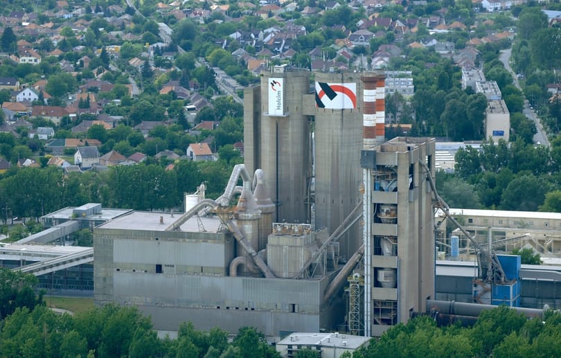 A Holcim kikéri magának, hogy elfoglalták a gyárát