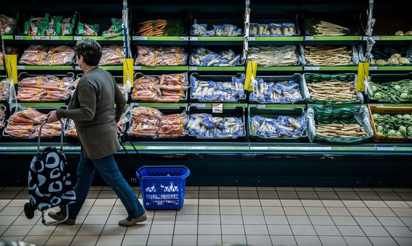 Bevasalja a Nébih a felügyeleti díjat a nemfizetőktől is