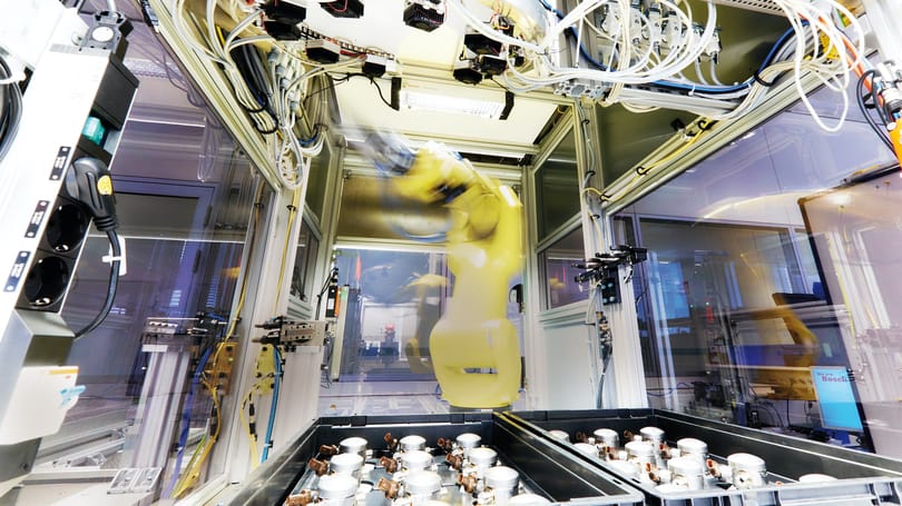 Nagyon úgy néz ki, hogy elhúz melletünk a régió a robotizációban