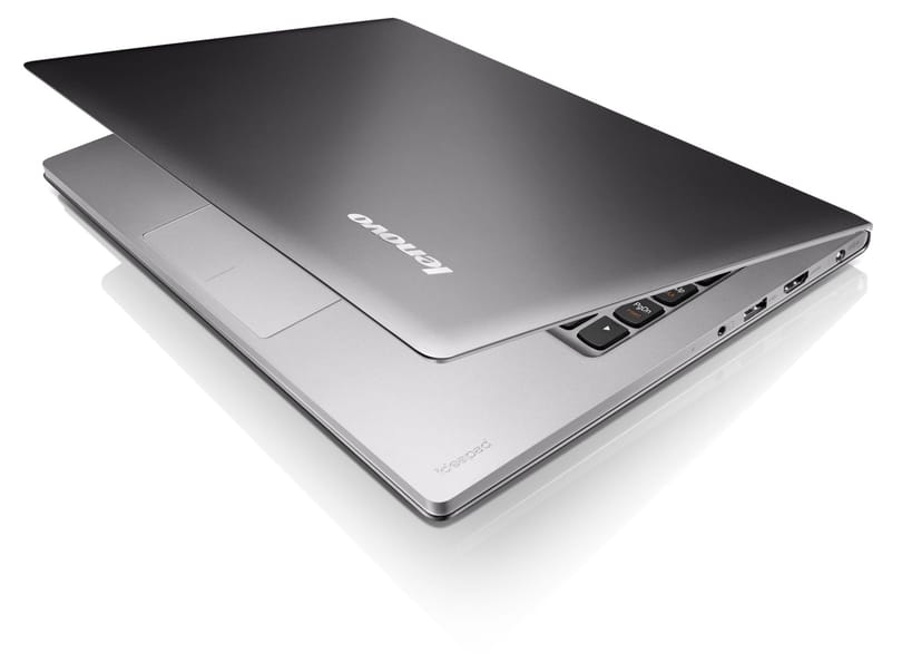 IdeaPad U300s: amikor a houte couture és csúcstechnika köt házasságot