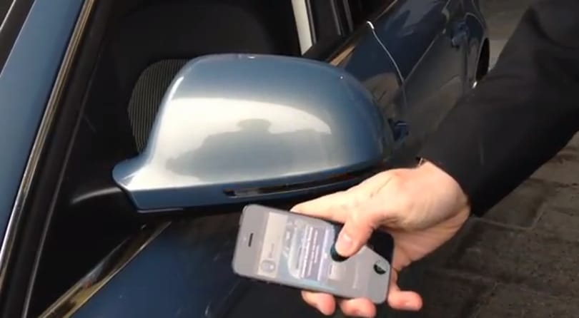 Így indít el egy autót egy iPhone
