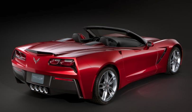 Itt a kabrió Corvette Stingray is