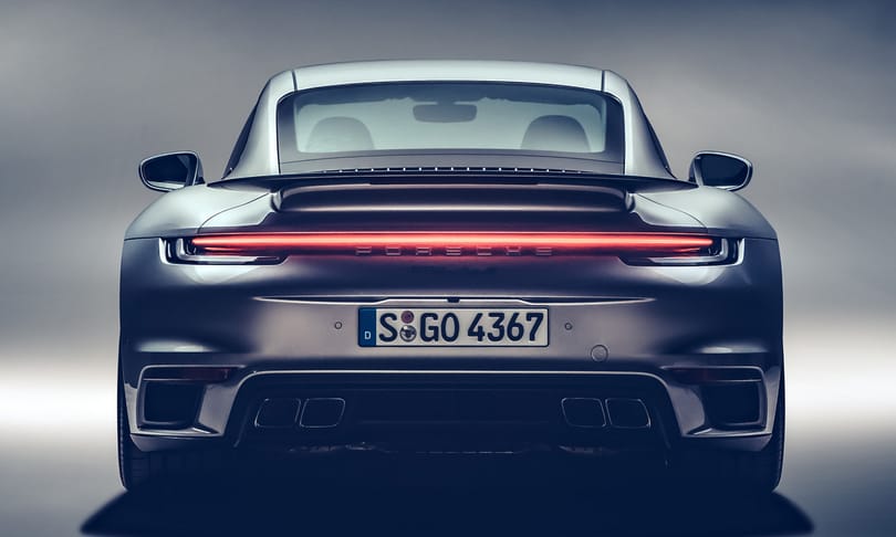 Még a legdurvább Teslát is legyorsulja az új Porsche 911