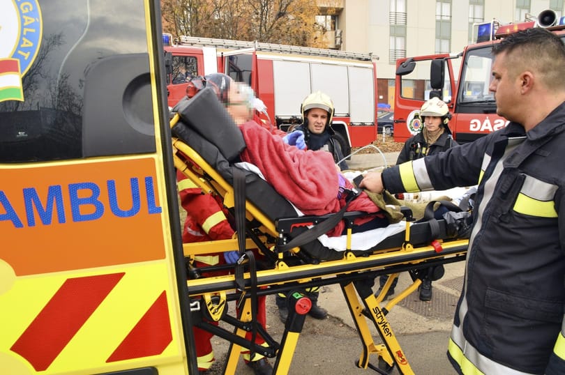 Klórgázmérgezés egy nyíregyházi uszodában – kilenc sérült